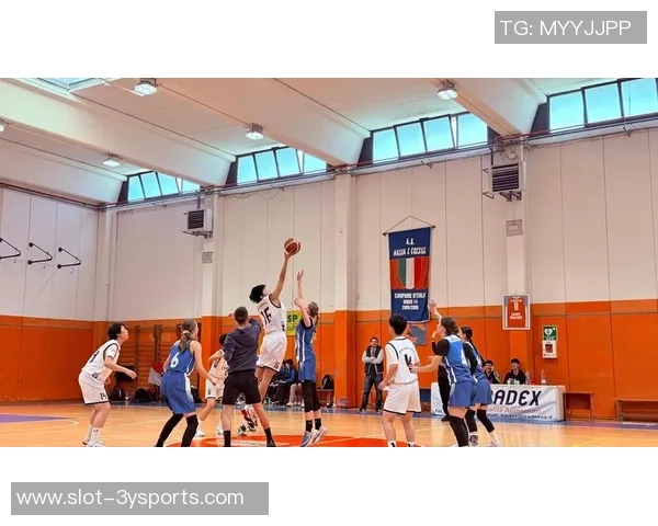 番禺中学篮球队奋勇拼搏展现青春风采助力校园体育文化发展