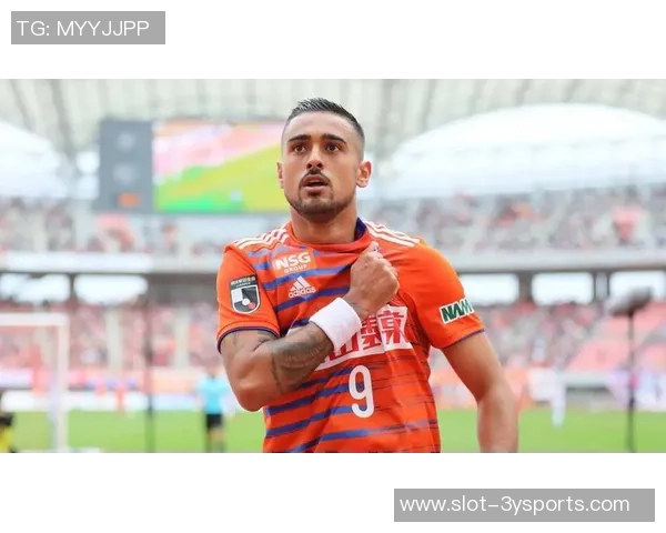 著名足球经纪人揭秘如何助力球员成名与转会成功的幕后故事